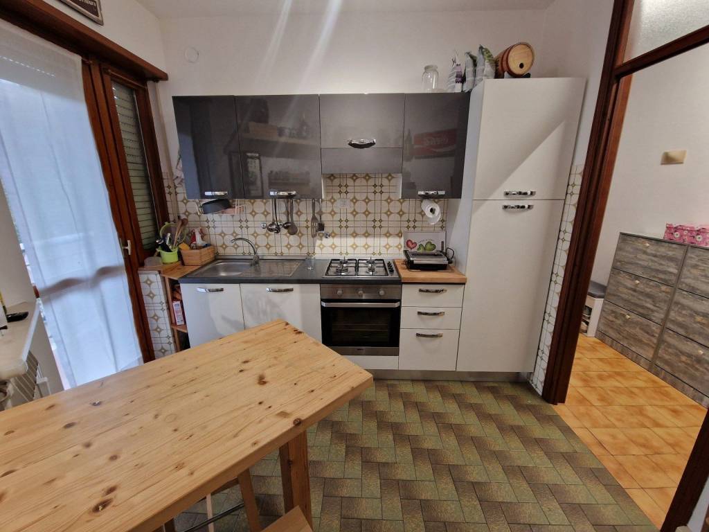 Appartamento a Ivrea in Via Cascinette, 77 - Foto 4