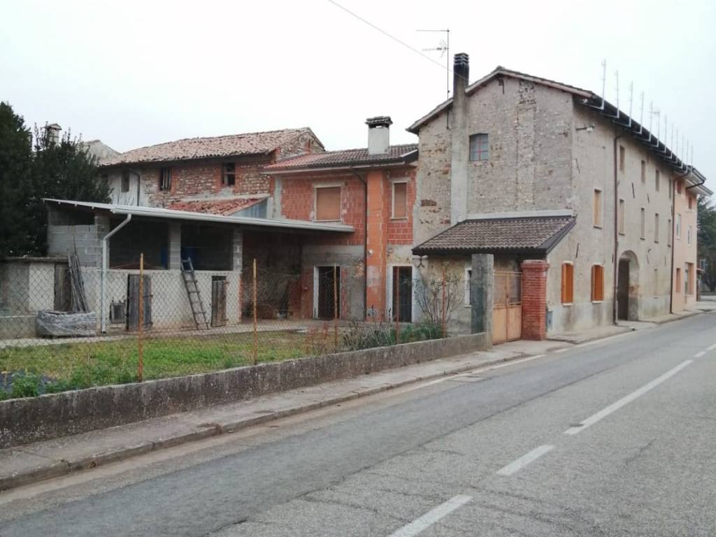 Rustico / casale a Mortegliano in Via Palmanova, 35 - Foto 3