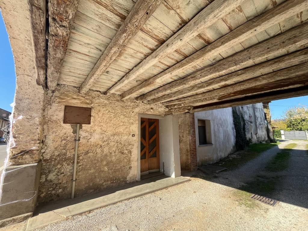 Rustico / casale a Mortegliano in Via Palmanova, 35 - Foto 4
