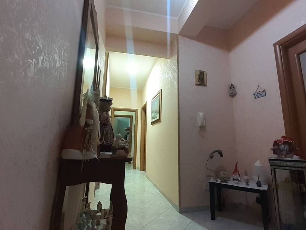 Appartamento a Catanzaro in Piazza Castelfidardo - Foto 2