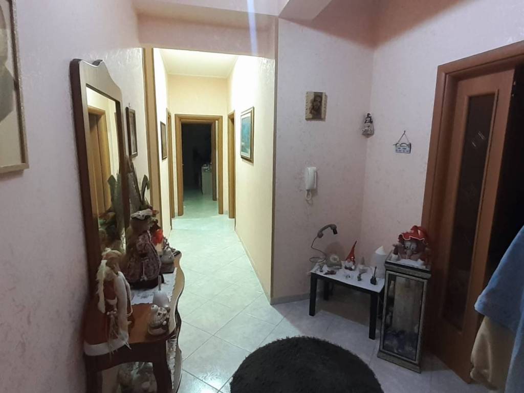 Appartamento a Catanzaro in Piazza Castelfidardo - Foto 5