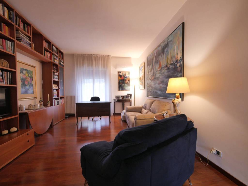Appartamento a Ragusa in Vico Fratelli Cairoli - Foto 4