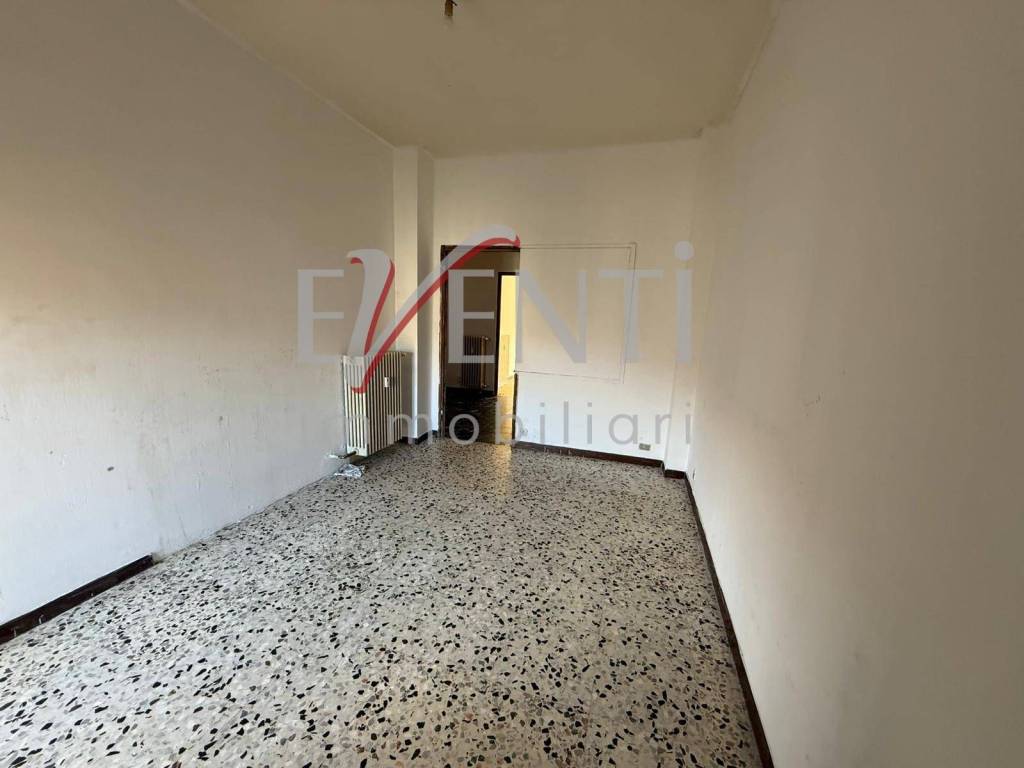 Appartamento a Pinerolo in VIA DE RUBEIS - Foto 5