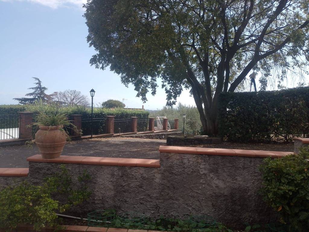 Villa a Trecastagni in Via Aglialoro - Foto 4