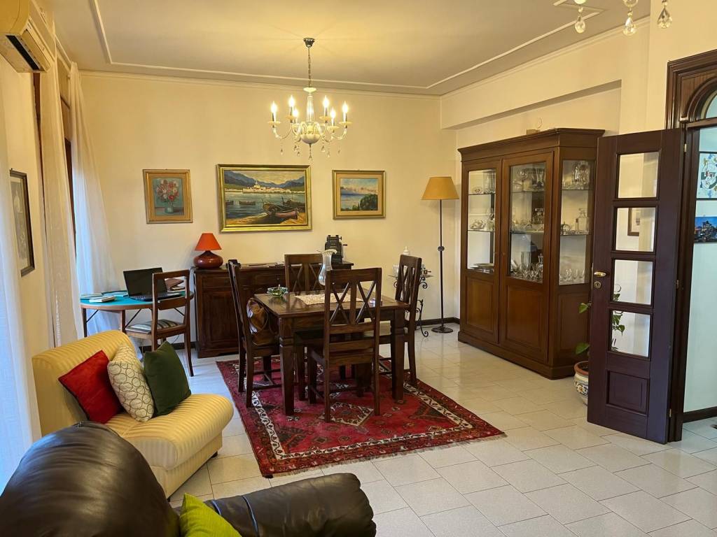 Appartamento a Messina in Salita Villa Contino, 36 - Foto 2