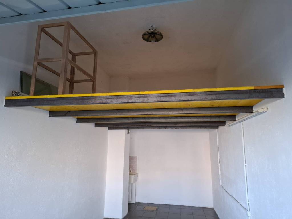 Box / garage a Savona in Via Privata Olivetta, 38 - Foto 2