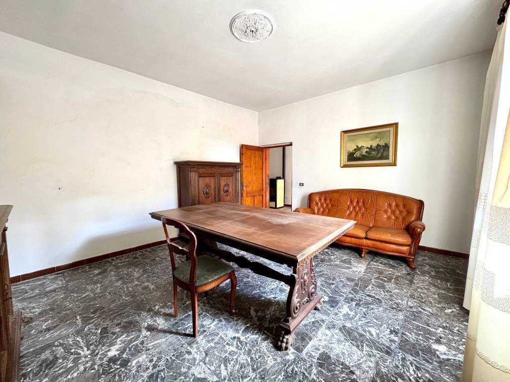 Casa indipendente a Quarrata in Via Statale, 697 - Foto 2
