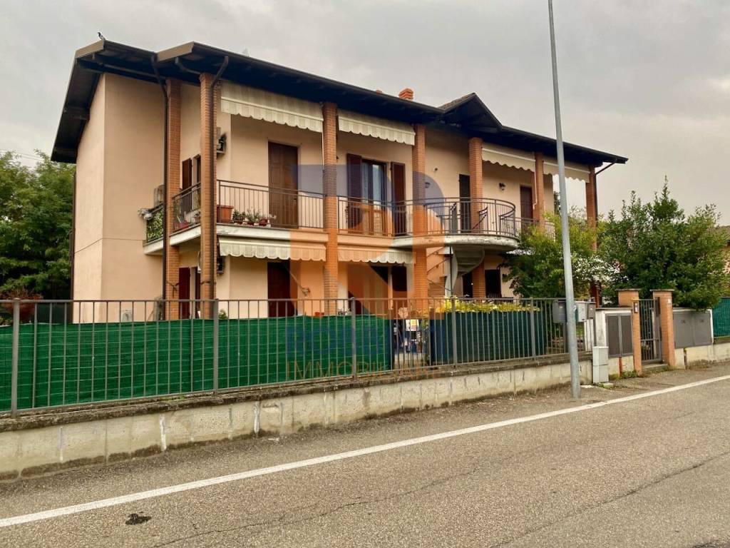 Appartamento a Cava manara in Via Carlo Marx, 43 - Foto 2