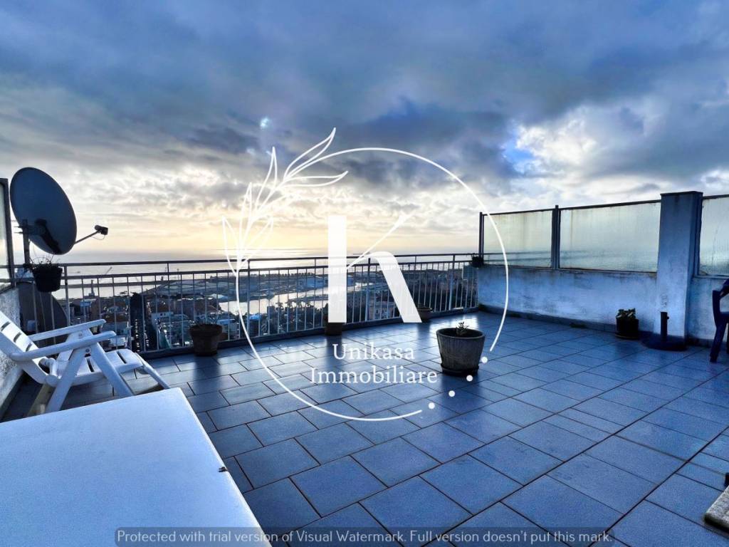 Appartamento a Savona in Via Angelo Visca, 33 - Foto 2