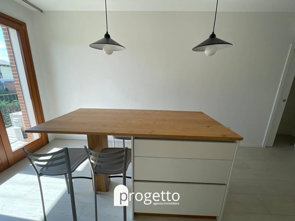 Appartamento a Vicenza in Via Lago di Zurigo - Foto 4