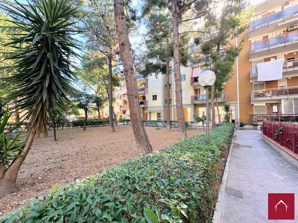 Appartamento a Barletta in Viale Dante Alighieri, 17 - Foto 3