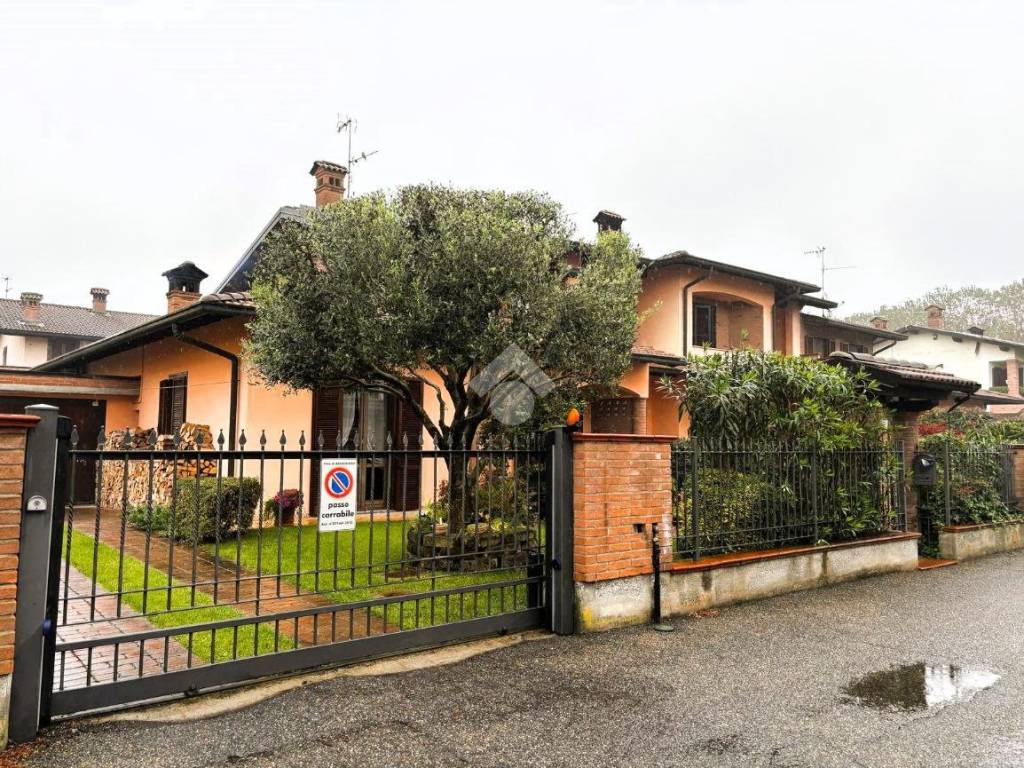 Villa a Belgioioso in Via Giovanni Verga, 14 - Foto 2