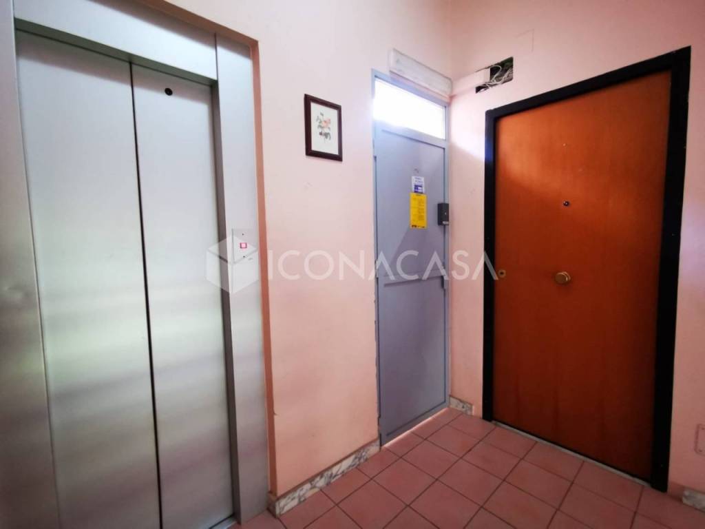 Appartamento a Messina in Via Umberto Terracini - Foto 2