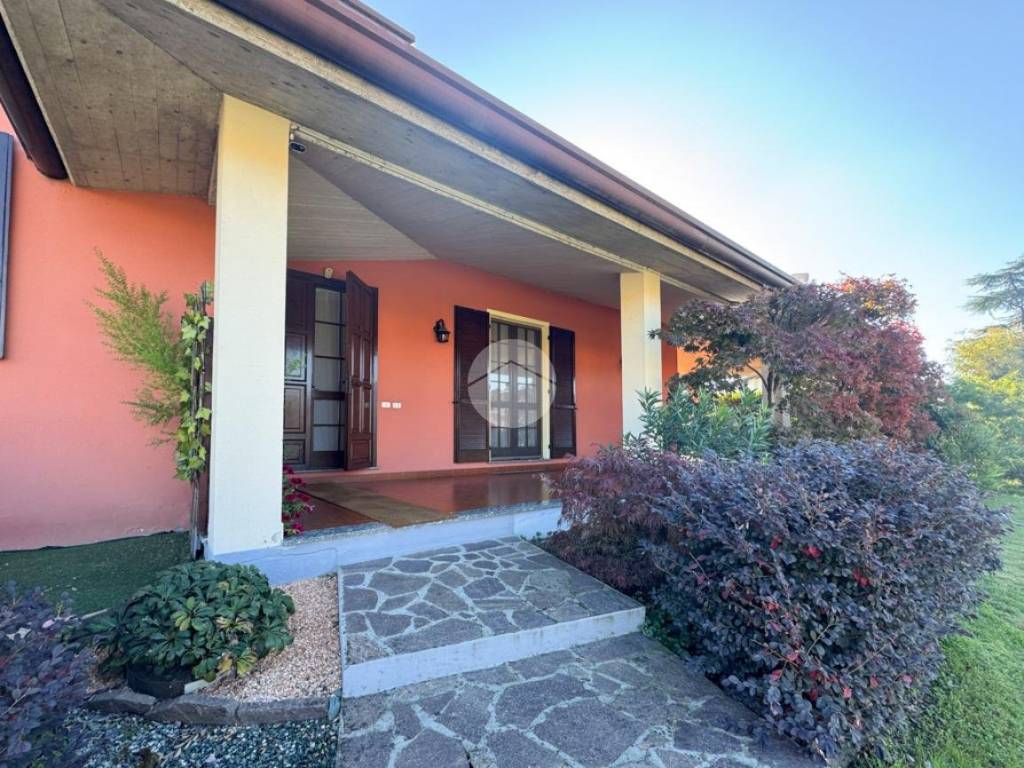 Villa a Trenzano in Via Fisogni - Foto 2