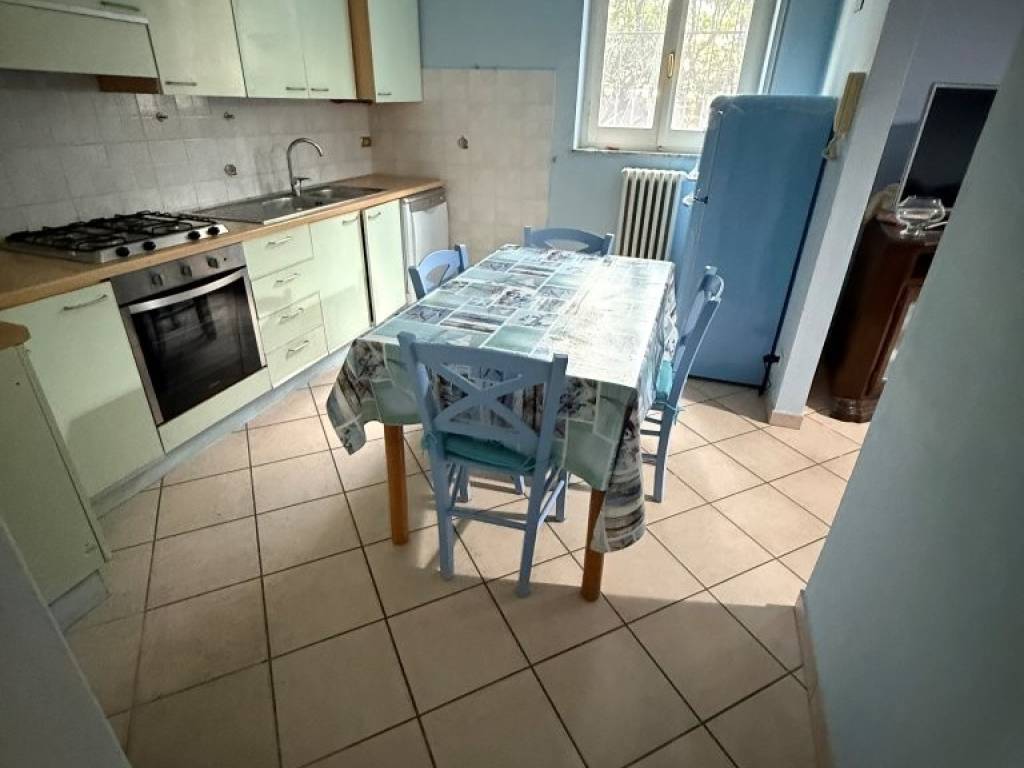 Appartamento a Civitanova marche in Via Regina Elena, 123 - Foto 2