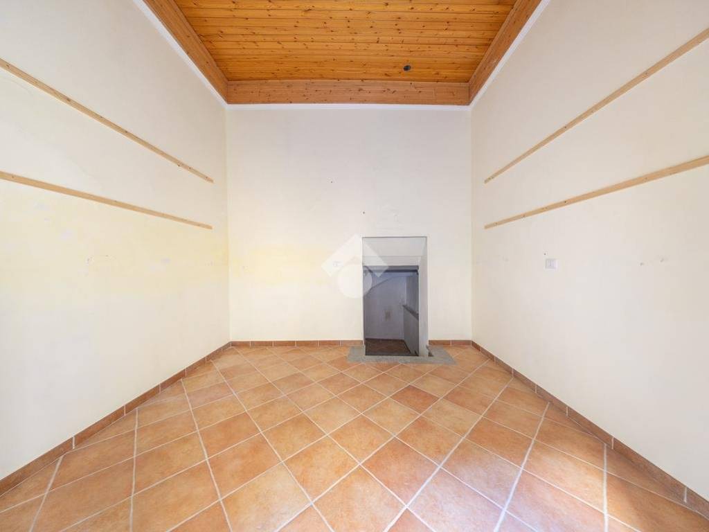Rustico / casale a Monte porzio catone in Via Vittorio Emanuele II, 47 - Foto 4