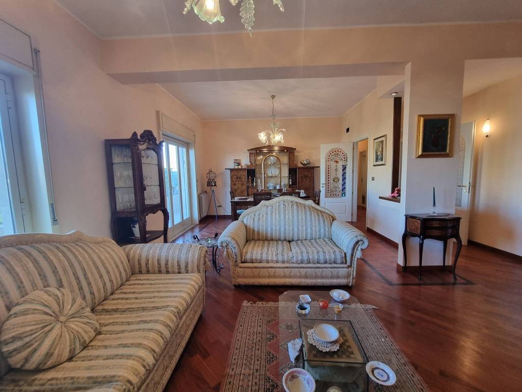 Appartamento a Messina in Viale Regina Elena, 343 - Foto 4