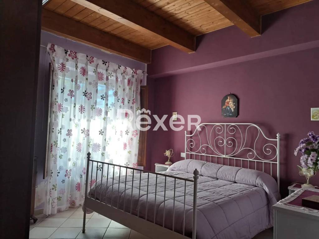 Villa a Rocchetta a volturno in Via Madonna delle Grotte - Foto 5