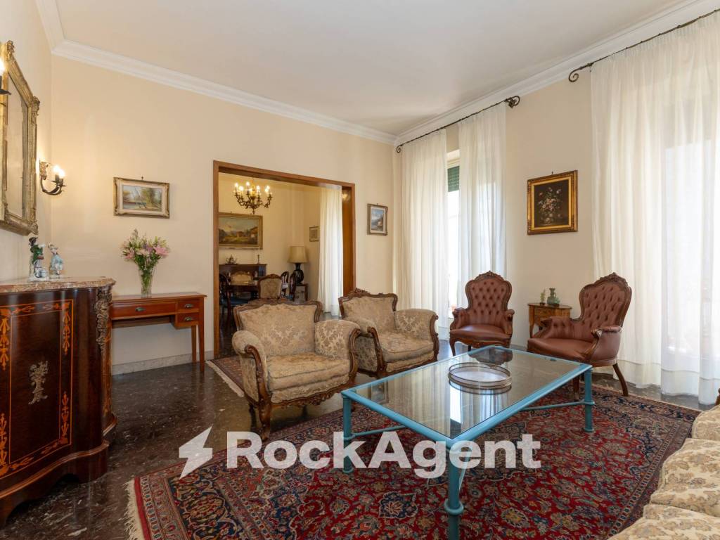 Appartamento a Catania in Via Livorno, 10 - Foto 2