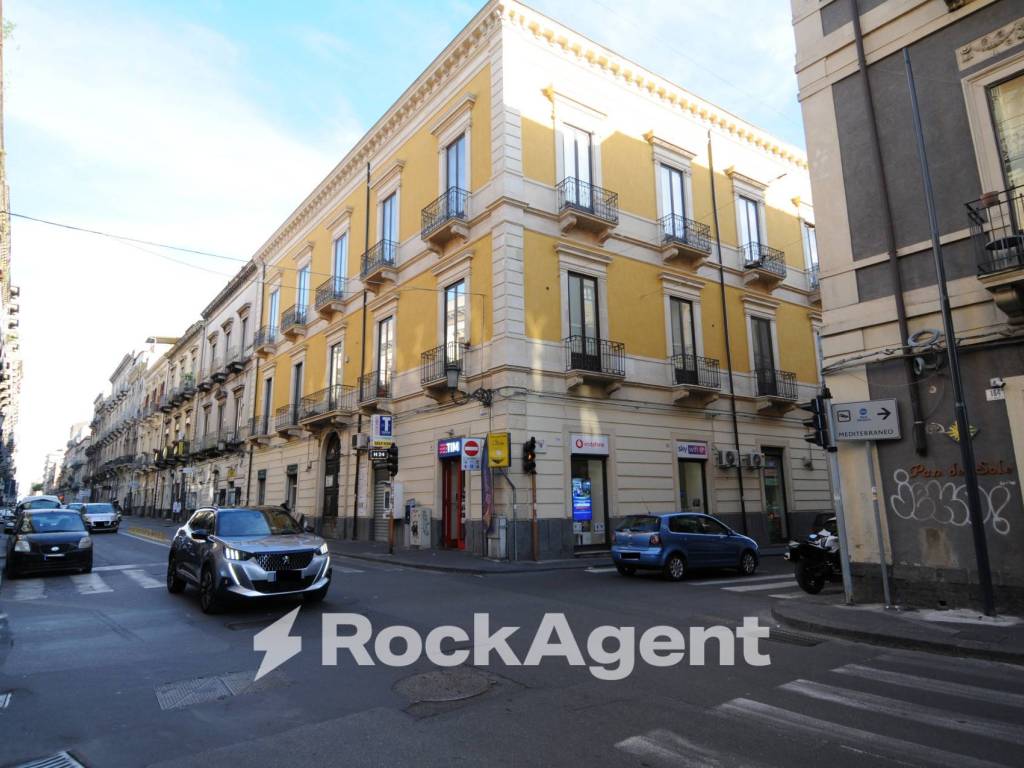 Immobile a Catania in Via Umberto I, 170 - Foto 2