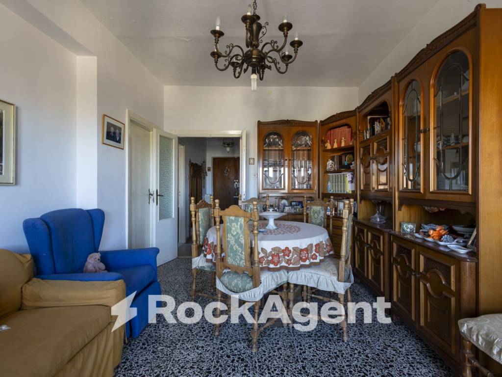 Appartamento a Catanzaro in Via Menichini, 2 - Foto 5