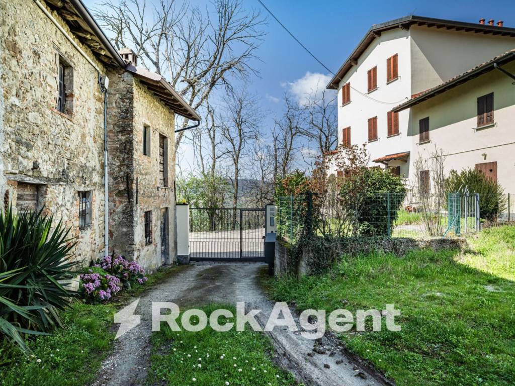 Appartamento a Montesegale in Frazione Camolino - Foto 2