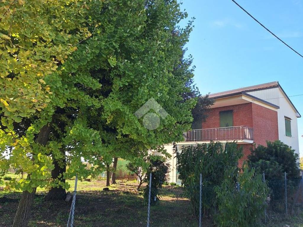 Casa indipendente a Bagnacavallo in Via Salame, 1 - Foto 2