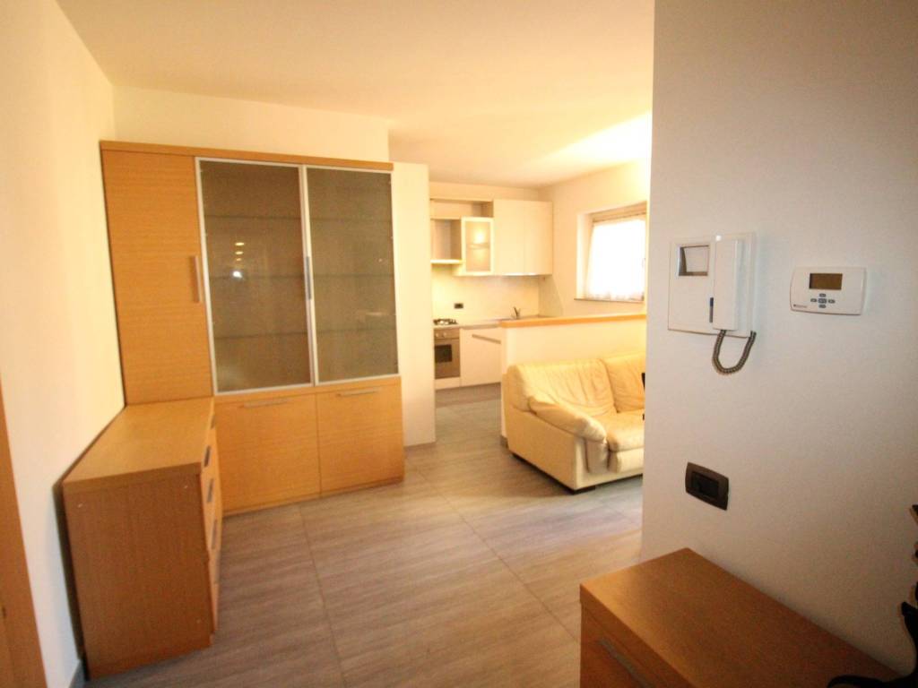 Appartamento a Como in Via Gaspare Rosales - Foto 3