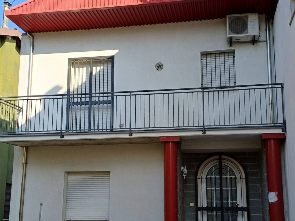 Villa a Caravaggio in Viale Europa Unita - Foto 2