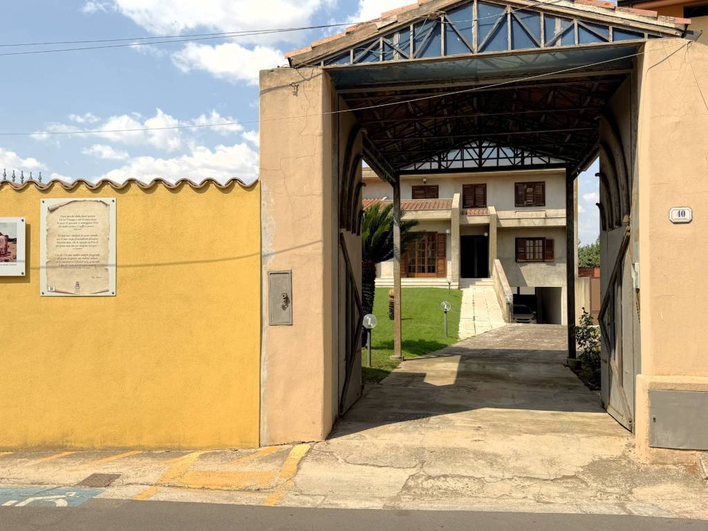 Villa a Donori in via Vittorio Emanuele, 40 - Foto 2