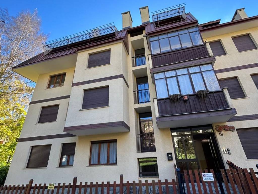 Appartamento a Bardonecchia in Viale Callet, 19 - Foto 3
