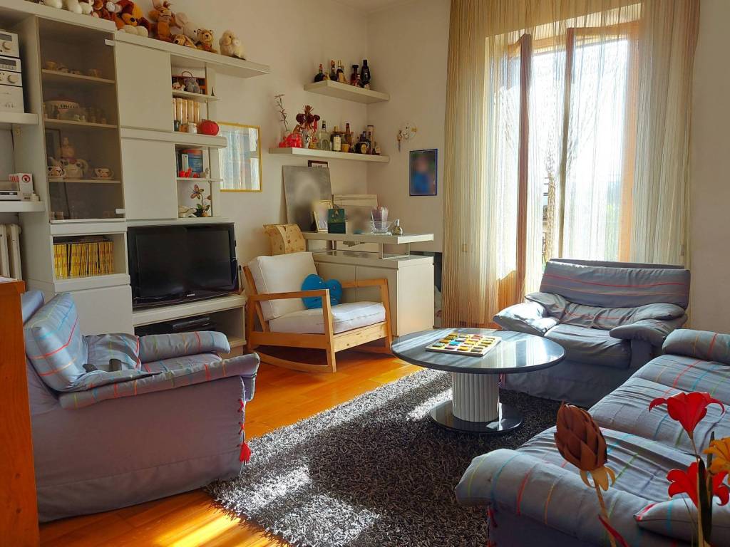 Casa indipendente a Asciano in Via Achille Grandi, 20 - Foto 3