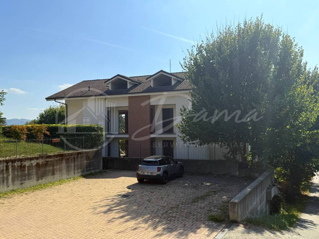 Palazzo / stabile a San marzano oliveto in Regione Leiso - Foto 2