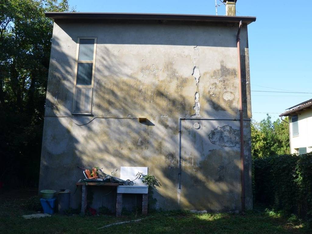 Casa indipendente a Massa lombarda in Via Canalazzo, 62 - Foto 4