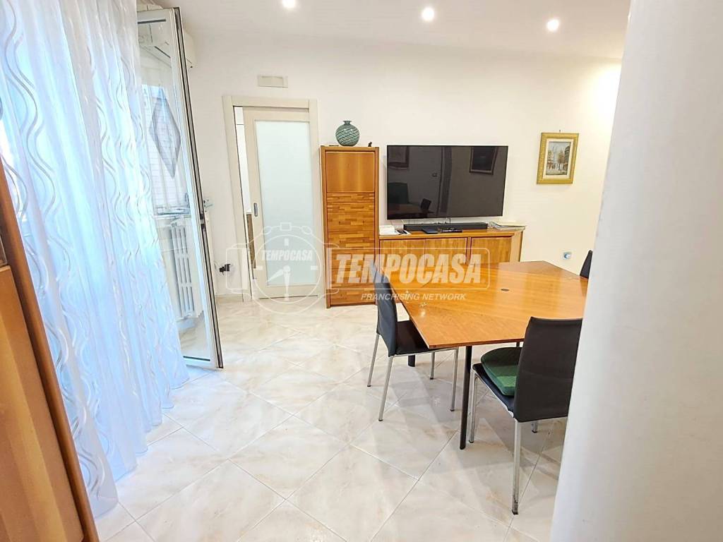 Appartamento a Adelfia in Via Walter Tobagi 24 - Foto 5