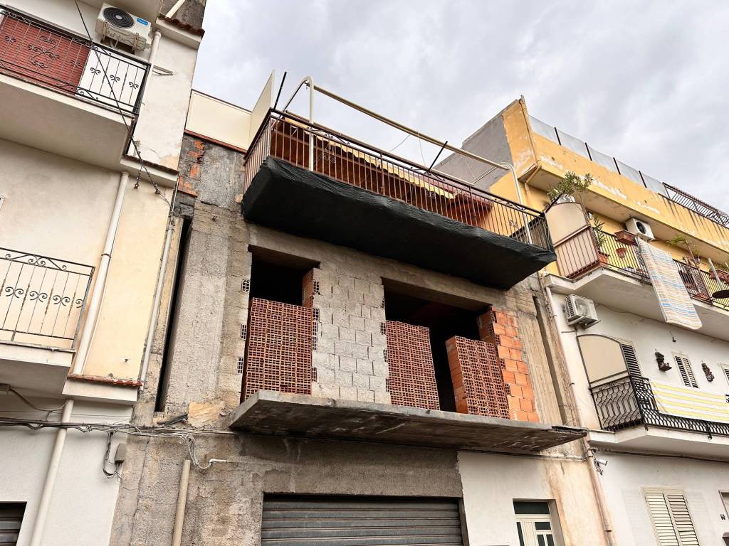 Palazzo / stabile a Taormina in Via Gaetano Nigrì - Foto 4