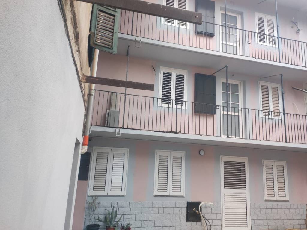 Appartamento a Trecate in Vicolo Proverbio - Foto 2