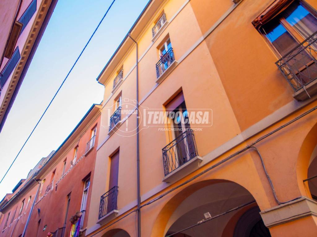 Appartamento a Bologna in Via Cesare Battisti - Foto 2