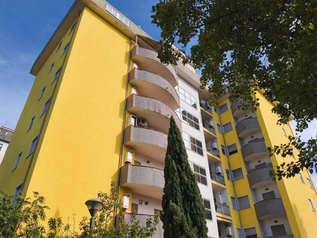 Appartamento a Cosenza in Piazza Salvatore Spiriti, 42 - Foto 2
