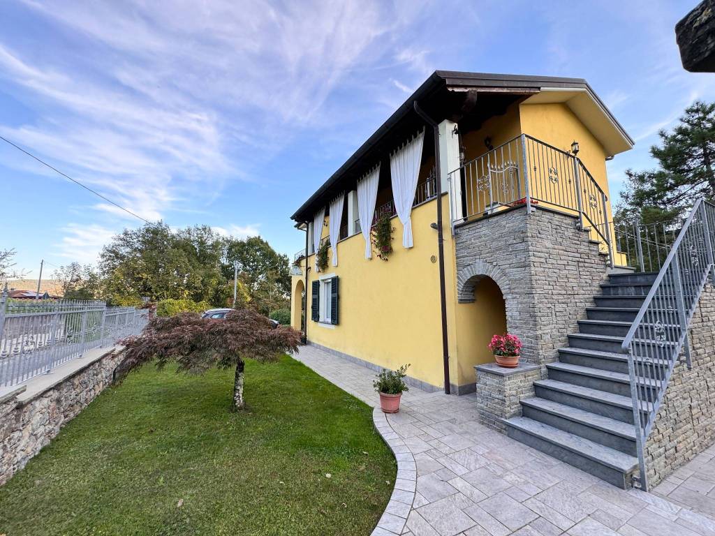 Villa a Beverino in Via Trezzo, 147 - Foto 5