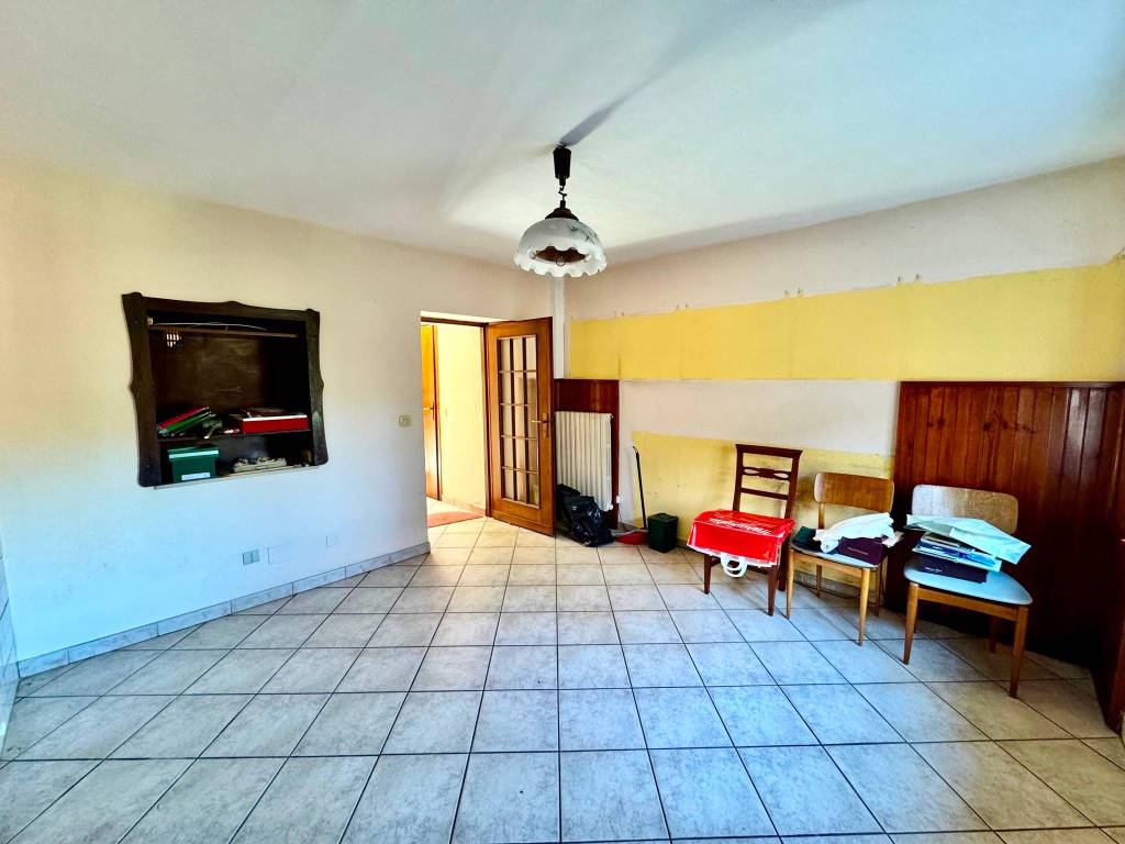 Casa indipendente a Biella in Strada Cantone Votta e Cellone, 54 - Foto 3