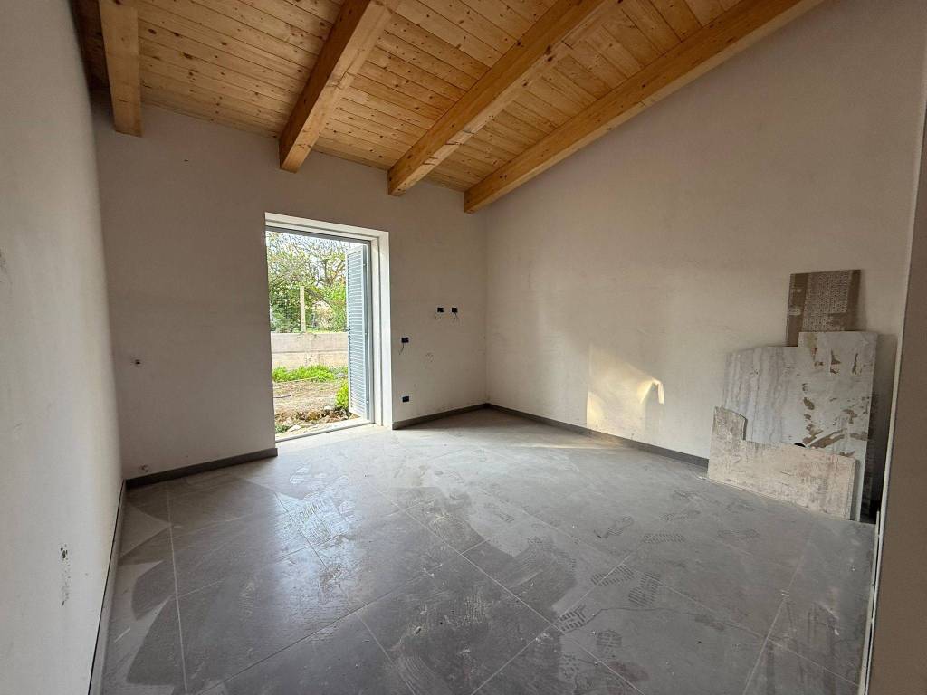 Villa a Aprilia in Via Basento - Foto 5