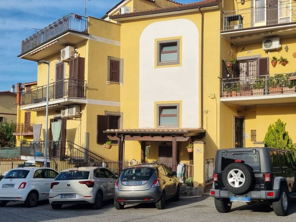 Appartamento a Albano laziale in Via Bologna, 14 - Foto 3
