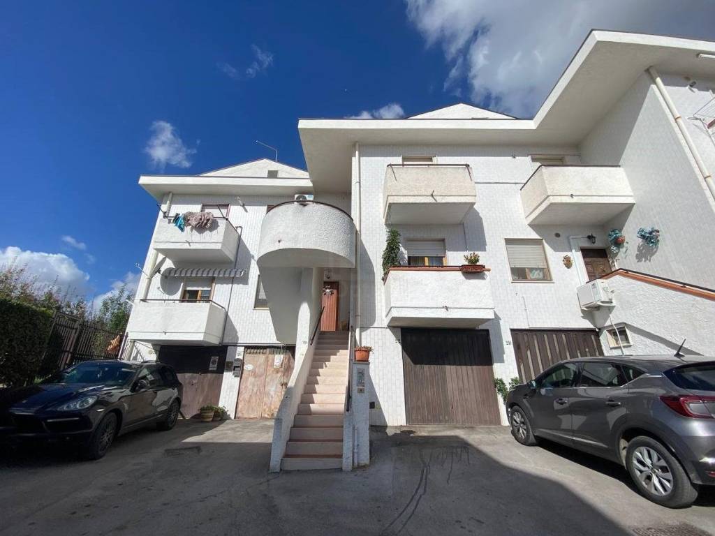 Appartamento a San paolo di civitate in Via Italo Svevo - Foto 2