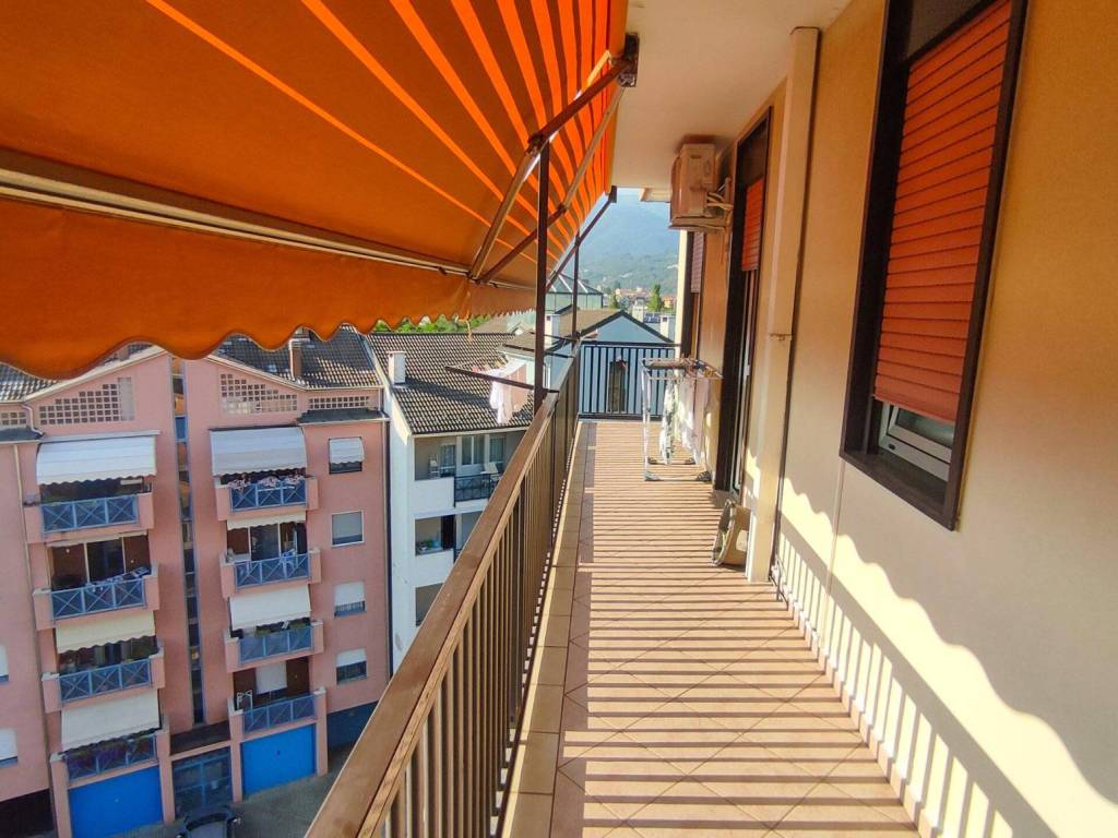 Appartamento a Verbania in Via Fiumetta - Foto 4