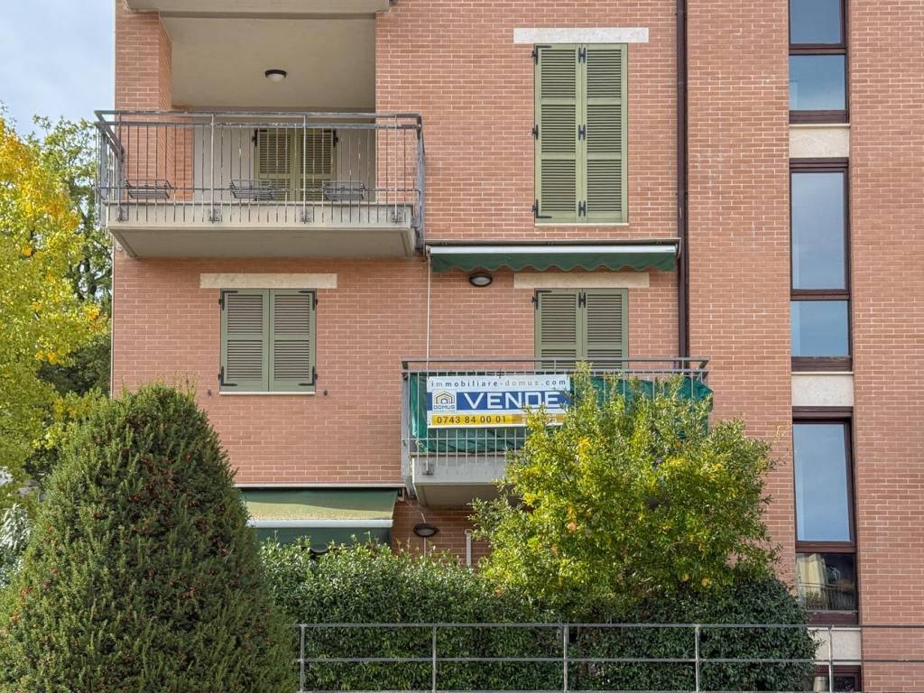 Appartamento a Spoleto in Via Giuseppe Valadier - Foto 2