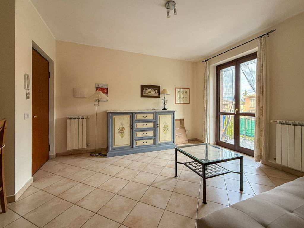 Appartamento a Spoleto in Via Giuseppe Valadier - Foto 4