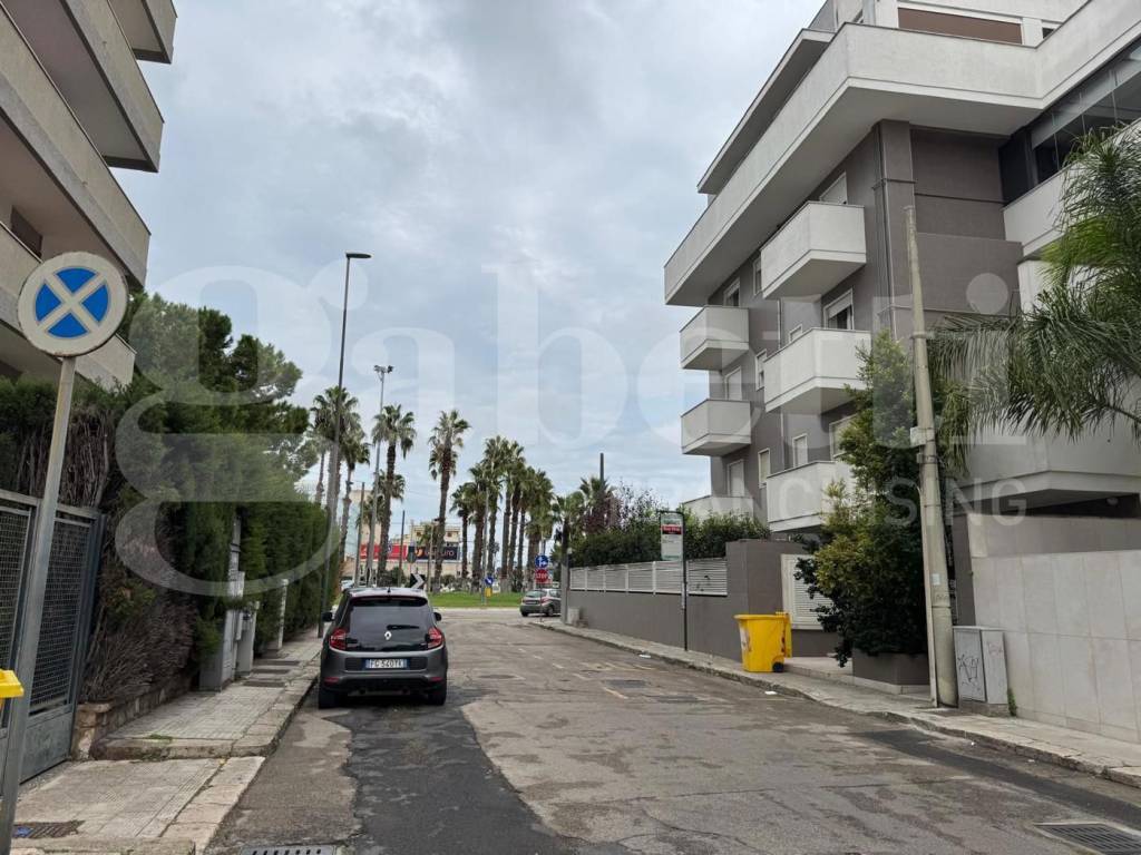 Box / garage a Lecce in via Parini, 65 - Foto 2