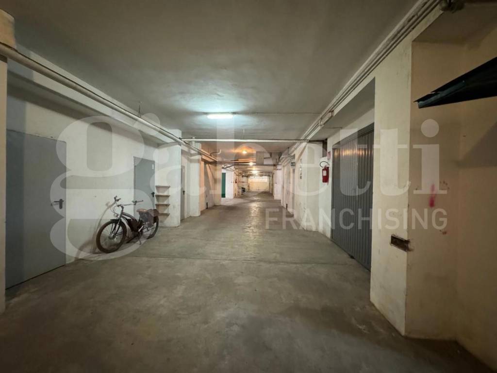 Box / garage a Lecce in via Parini, 65 - Foto 3