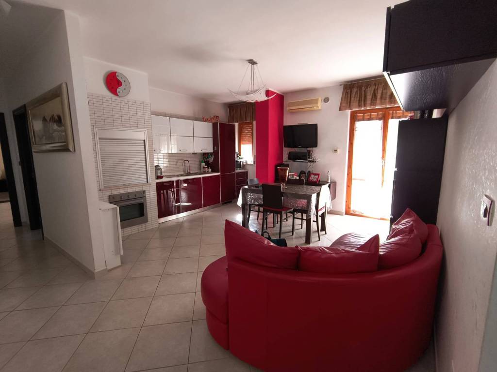 Appartamento a Bisceglie in Largo Ernesto Che Guevara, 131 - Foto 3